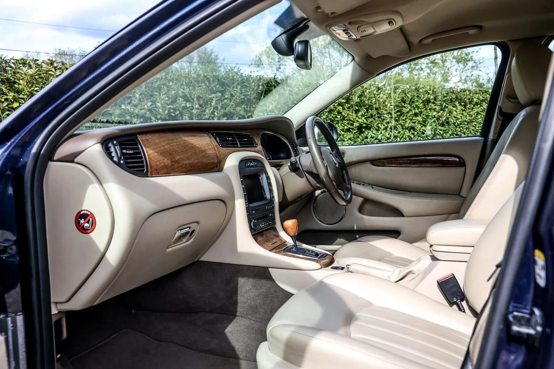 2007 Jaguar X-Type - Image 16 of 30