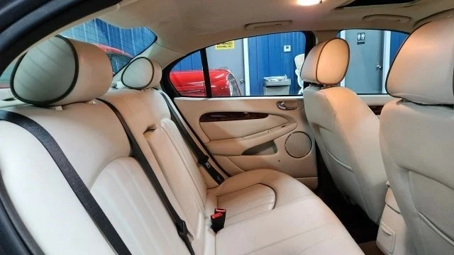 2007 Jaguar X-Type - Image 15 of 21