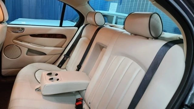 2007 Jaguar X-Type - Image 17 of 21