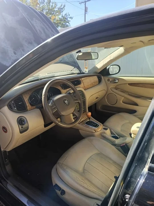 2007 Jaguar X-Type - Image 5 of 10
