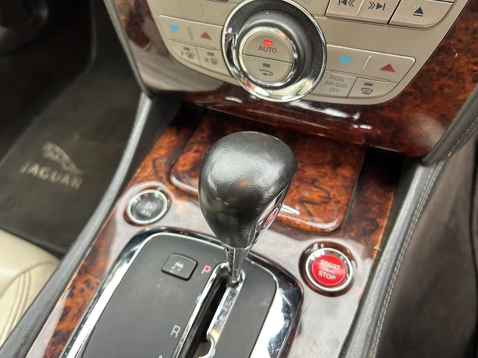 2007 Jaguar X150 XK - Image 22 of 30