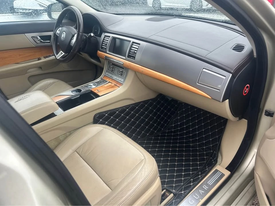 2007 Jaguar X250 XF - Image 9 of 11