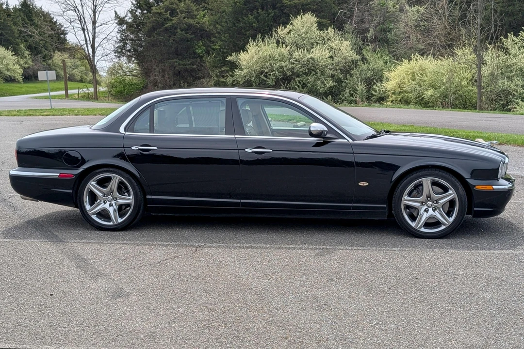 2007 Jaguar X350/X356/X358 XJ - Image 3 of 31