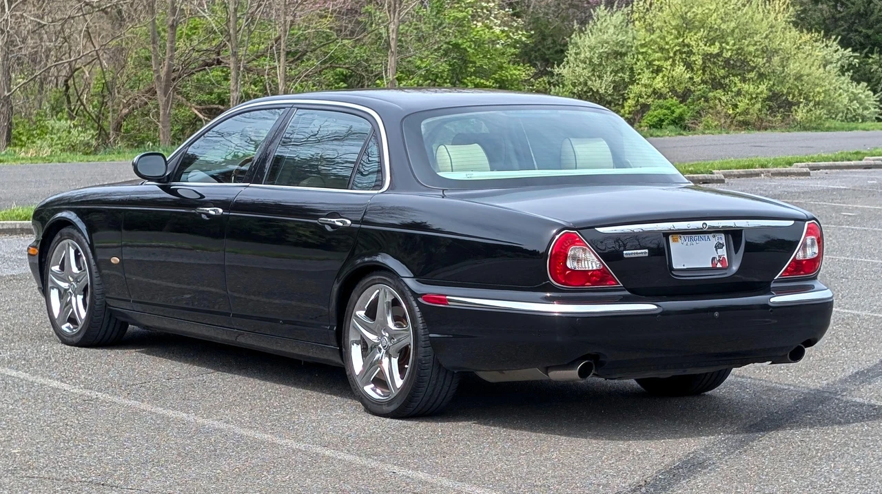 2007 Jaguar X350/X356/X358 XJ - Image 14 of 31