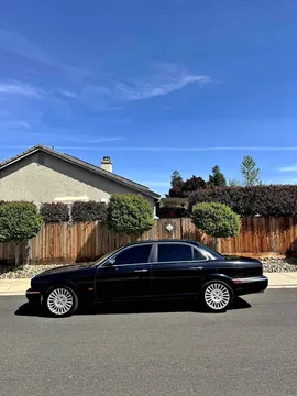 2007 Jaguar XJ Vanden Plas Sedan