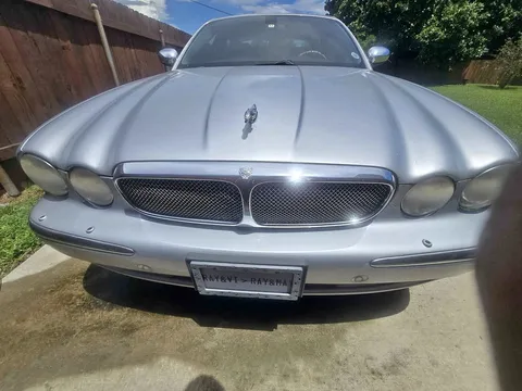 2007 Jaguar XJ Vanden Plas Sedan 4D