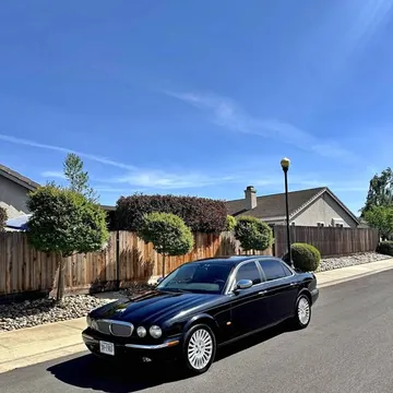 2007 Jaguar XJ Vanden Plas Sedan 4D