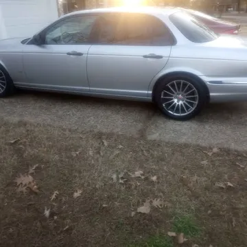 2007 Jaguar XJ8 Sedan 4D