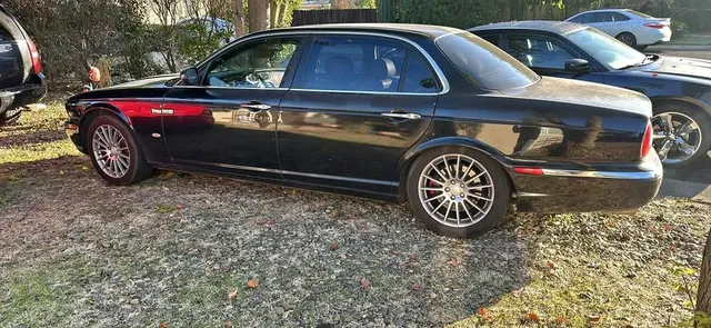 2007 Jaguar XJ8 L Sedan
