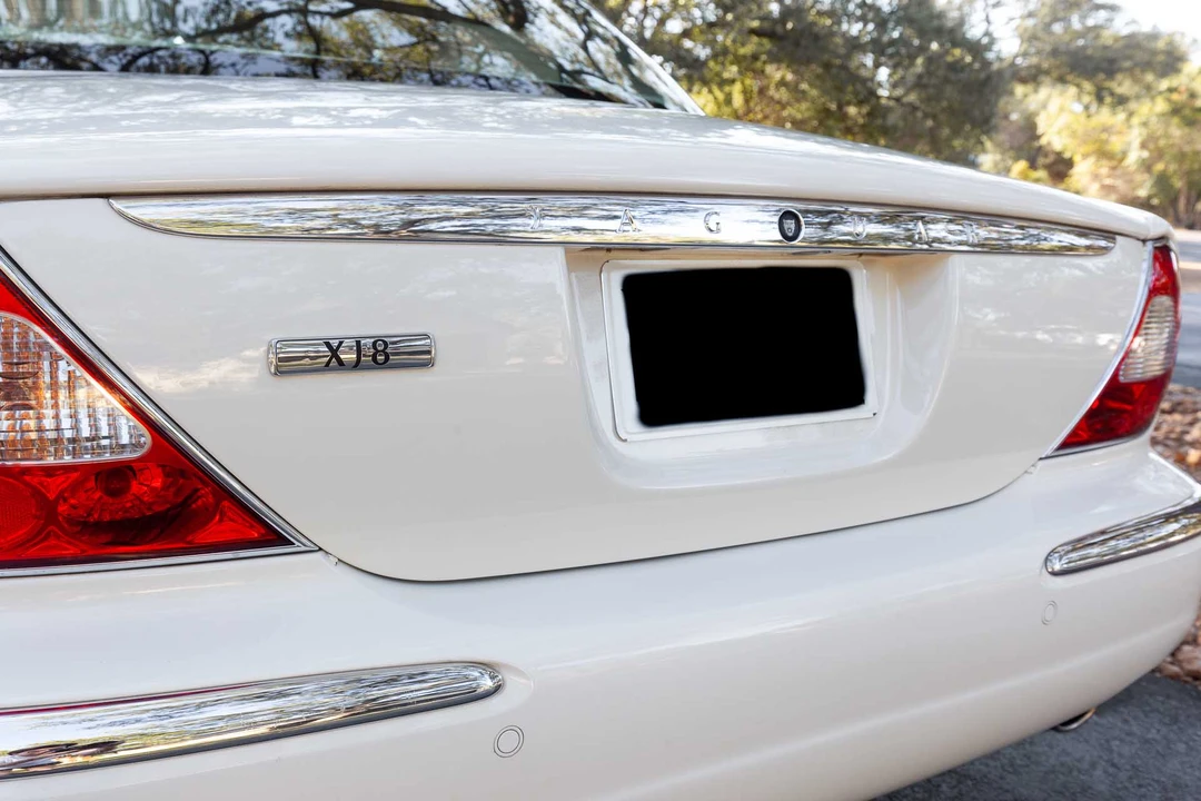 2007 Jaguar X350/X356/X358 XJ - Image 24 of 31