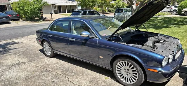 2007 Jaguar XJ8 Vanden Plas