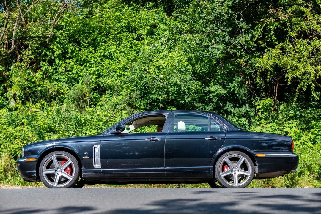 2007 Jaguar X350/X356/X358 XJR - Image 20 of 30