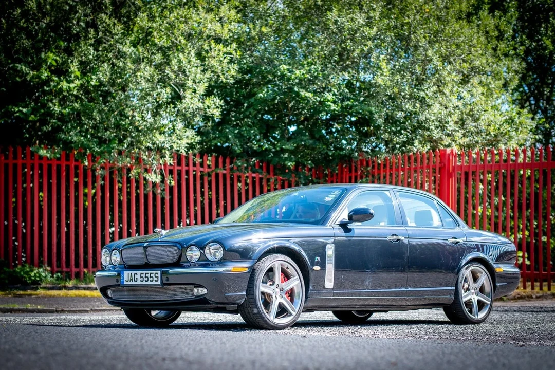 2007 Jaguar X350/X356/X358 XJR - Image 9 of 30