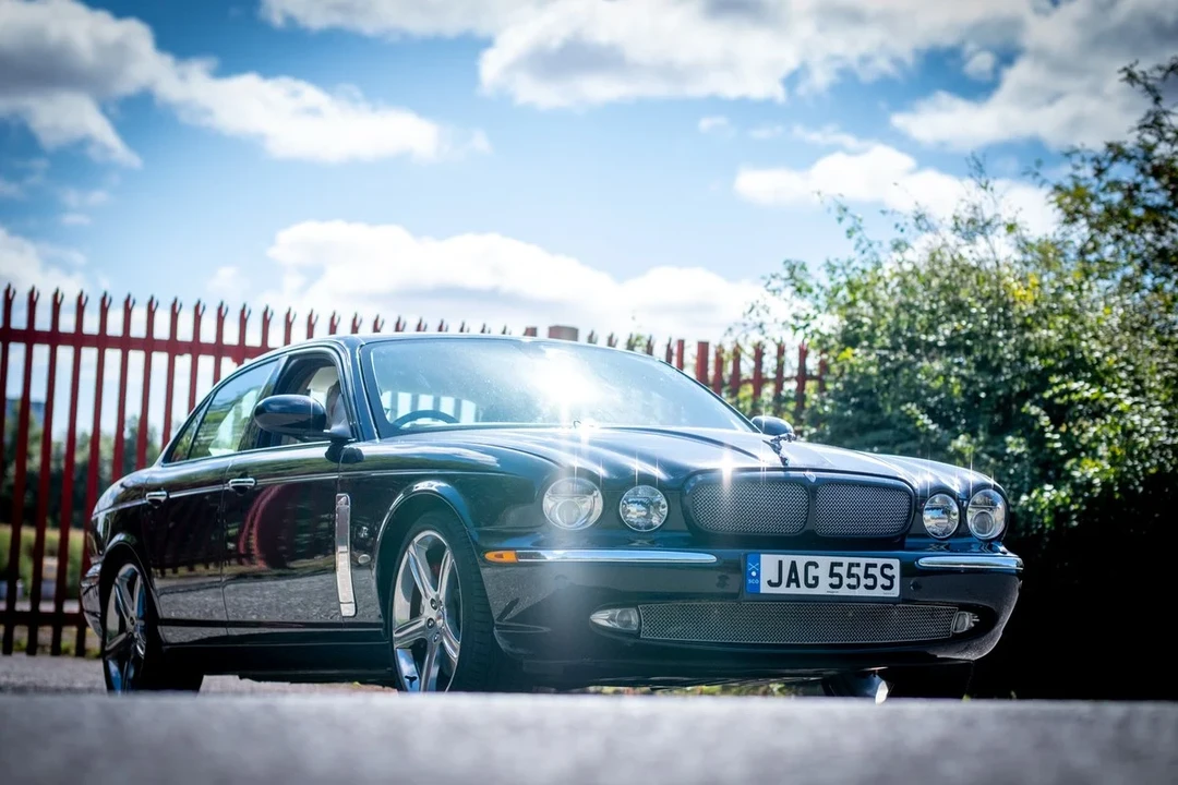 2007 Jaguar X350/X356/X358 XJR - Image 8 of 30