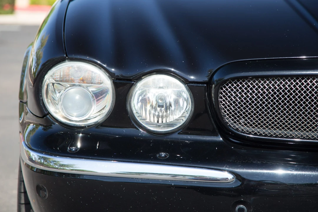 2007 Jaguar X350/X356/X358 XJR - Image 14 of 31