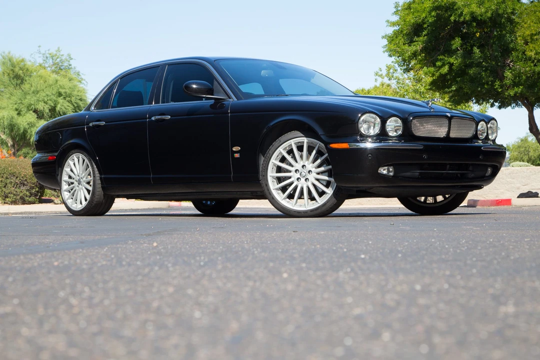 2007 Jaguar X350/X356/X358 XJR - Image 8 of 31