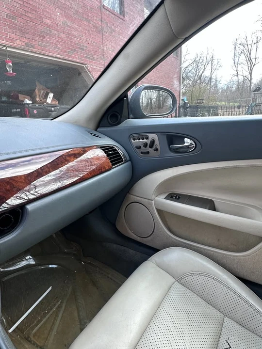 2007 Jaguar X150 XK - Image 2 of 10