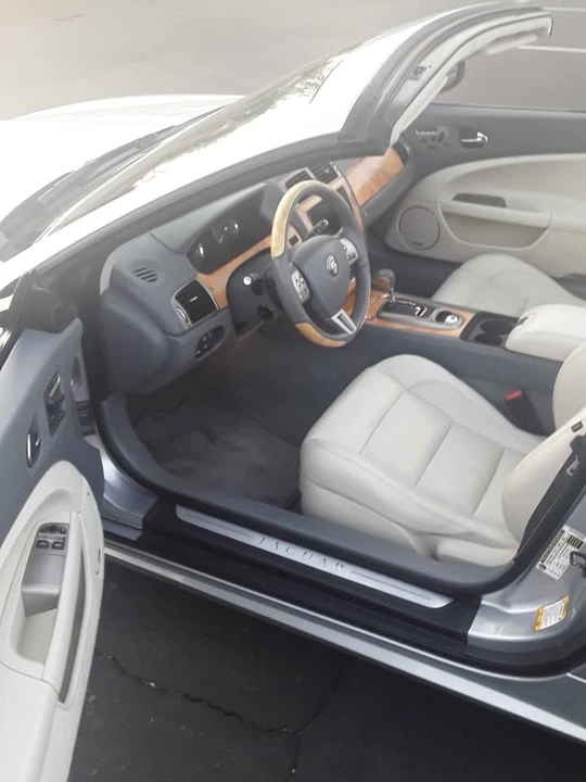 2007 Jaguar XK - Image 9 of 12