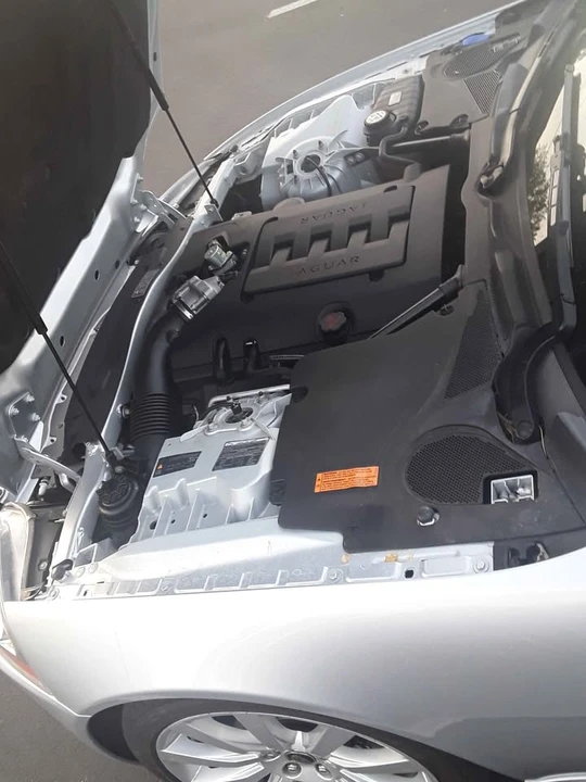 2007 Jaguar XK - Image 10 of 12
