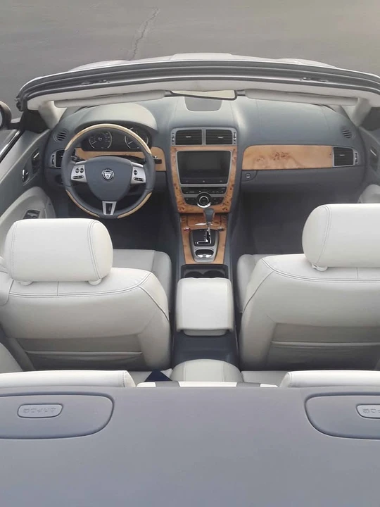 2007 Jaguar XK - Image 8 of 12