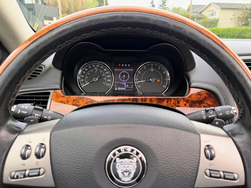 2007 Jaguar XK - Image 18 of 20
