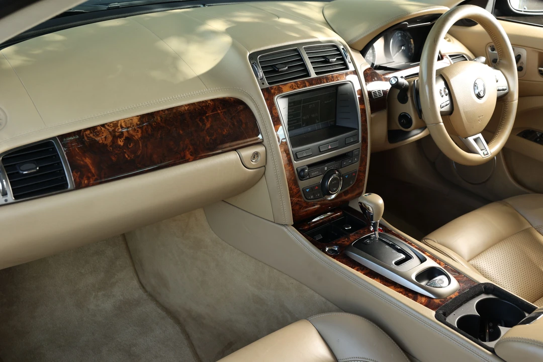2007 Jaguar X150 XK - Image 5 of 13