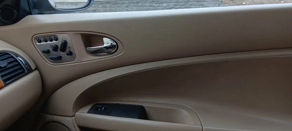 2007 Jaguar X150 XK - Image 4 of 8