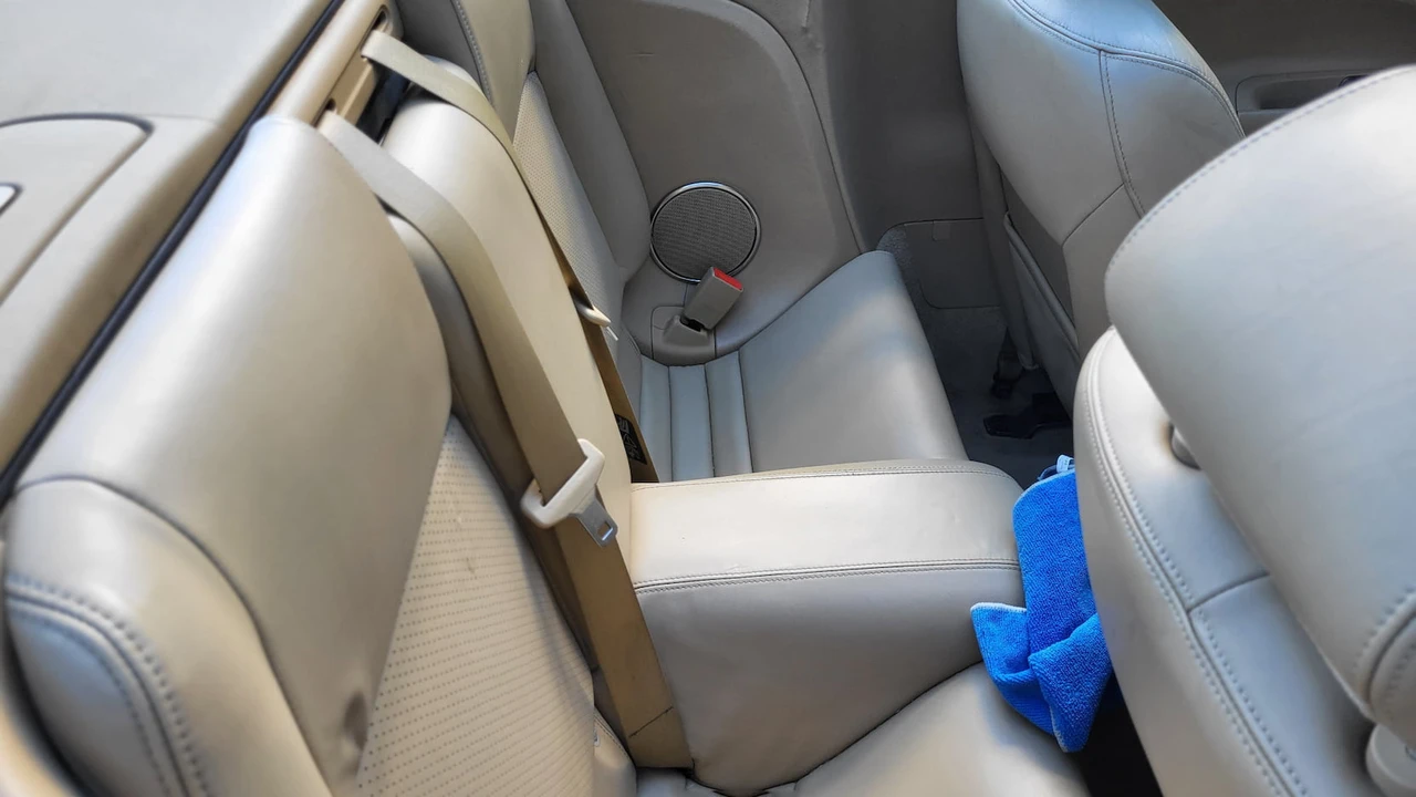 2007 Jaguar X150 XK - Image 7 of 17