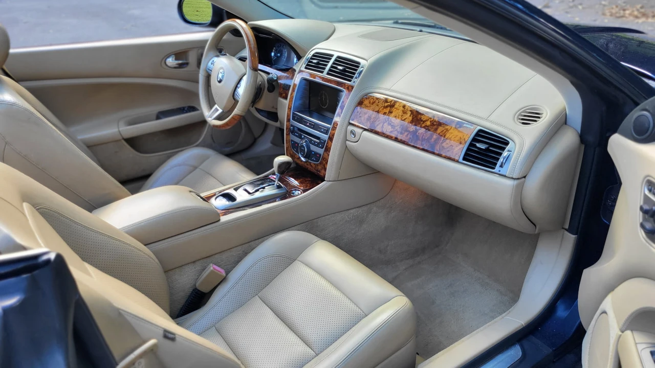 2007 Jaguar X150 XK - Image 8 of 17