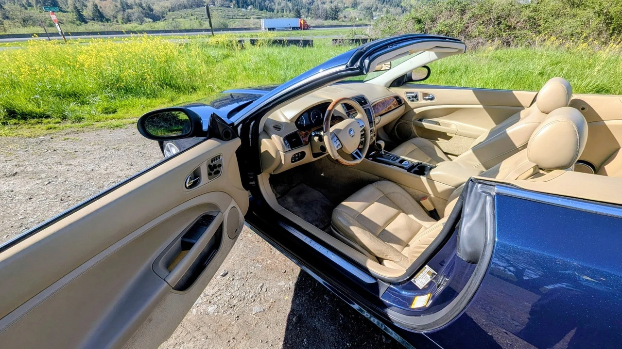 2007 Jaguar X150 XK - Image 12 of 17