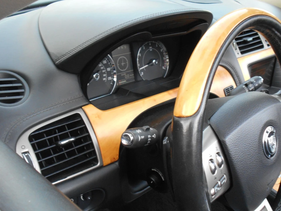 2007 Jaguar X150 XK - Image 23 of 31