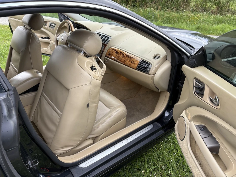 2007 Jaguar X150 XK - Image 21 of 30