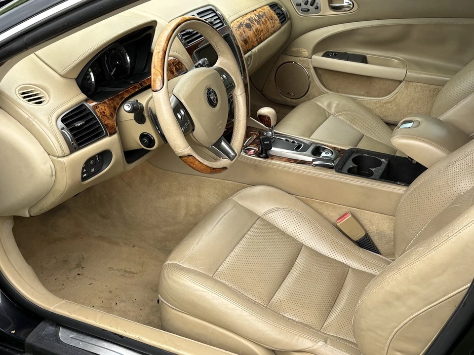 2007 Jaguar X150 XK - Image 9 of 30