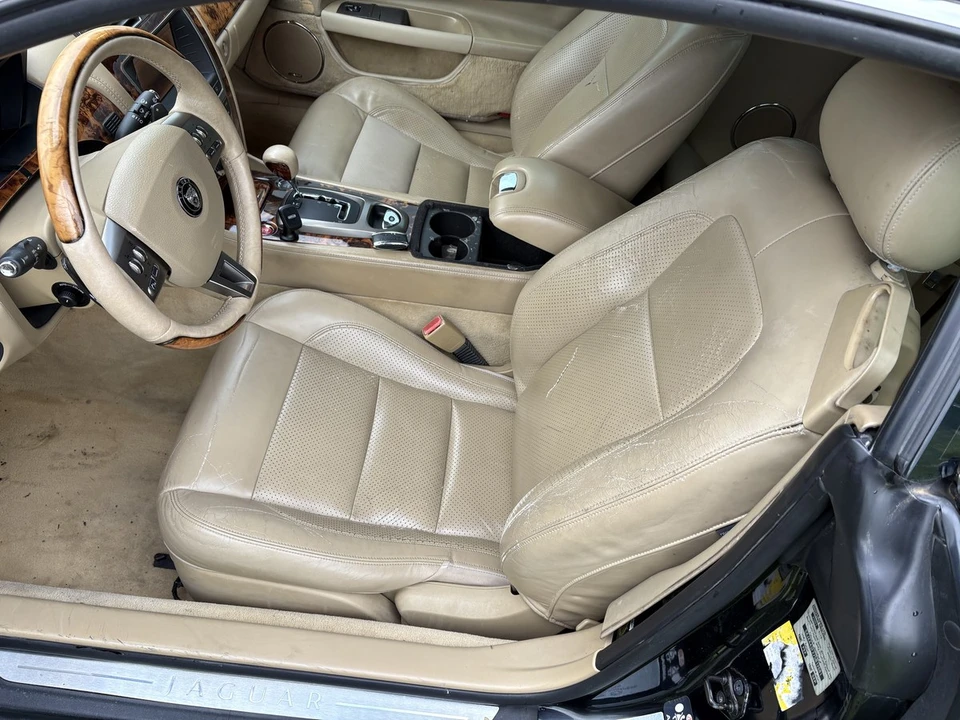 2007 Jaguar X150 XK - Image 16 of 30