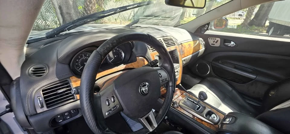 2007 Jaguar X150 XK - Image 9 of 17