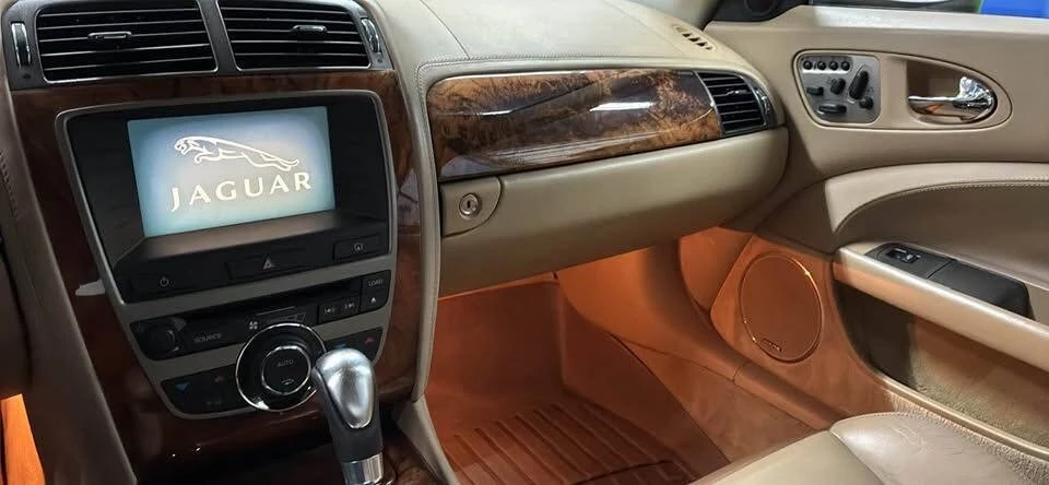 2007 Jaguar X150 XK - Image 14 of 20
