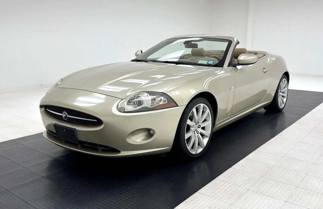 2007 Jaguar X100 XK8 - Image 2 of 12