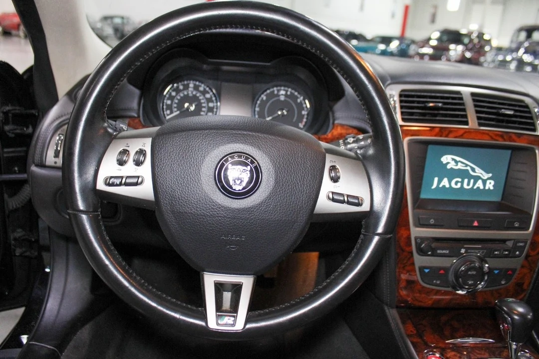 2007 Jaguar X150 XKR - Image 10 of 31