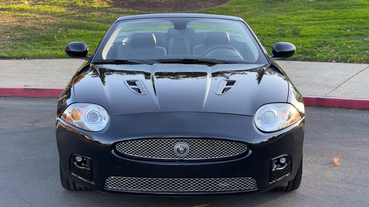 2007 Jaguar X150 XKR - Image 16 of 31