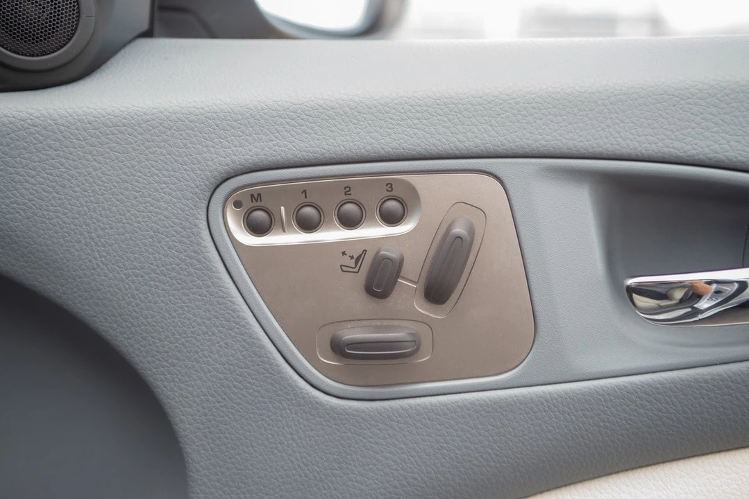 2007 Jaguar X150 XKR - Image 18 of 30