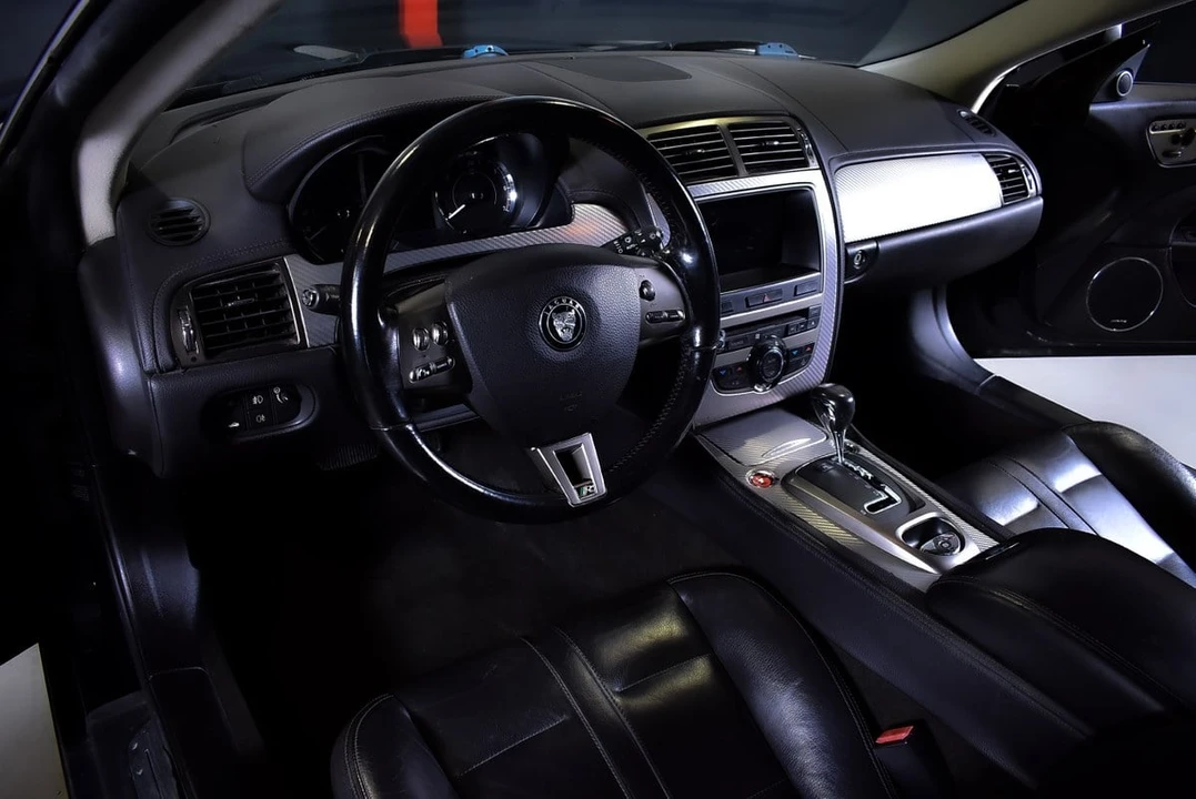 2007 Jaguar X150 XKR - Image 27 of 31