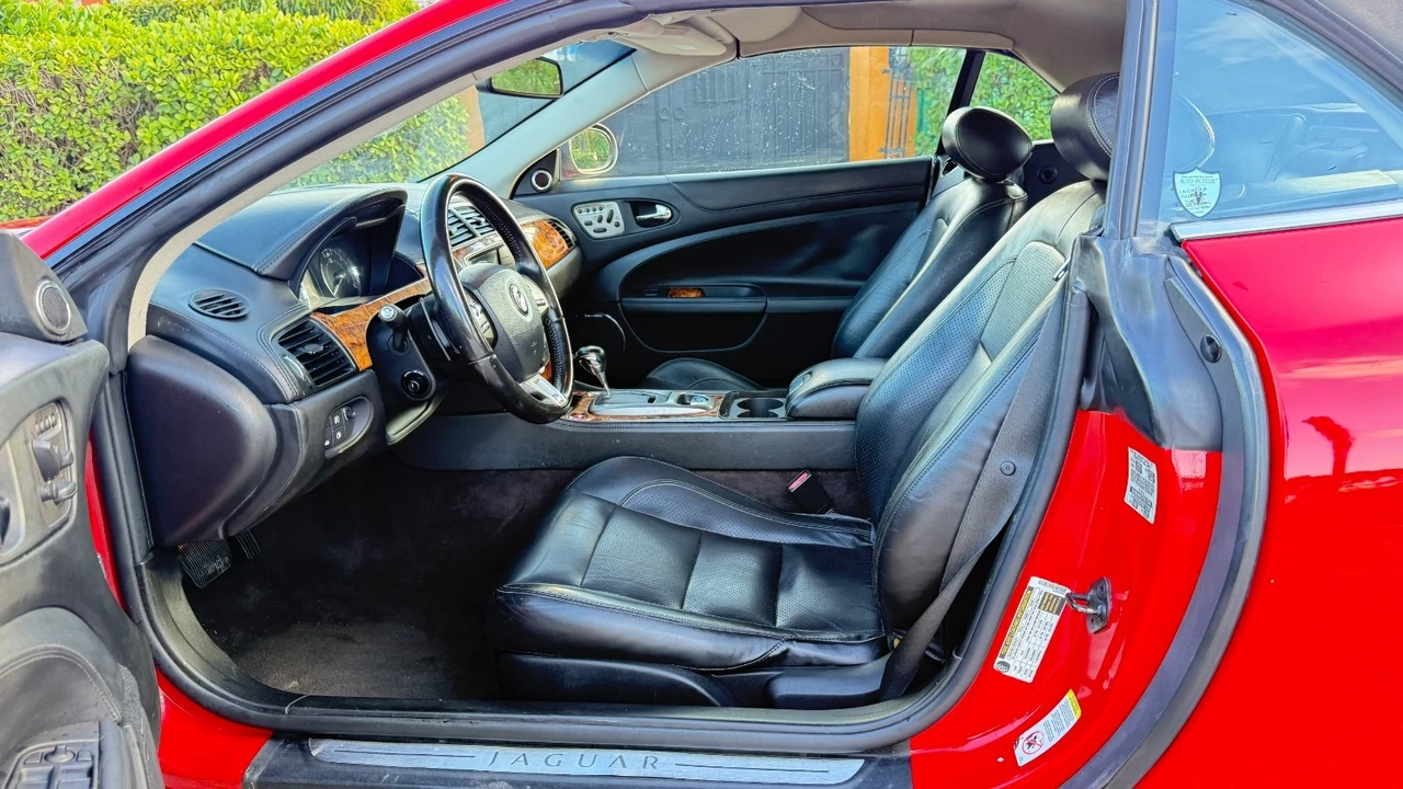 2007 Jaguar X150 XKR - Image 17 of 30