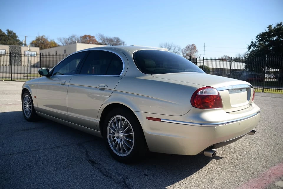 2007 Jaguar S-Type 2nd Gen - Image 13 of 20