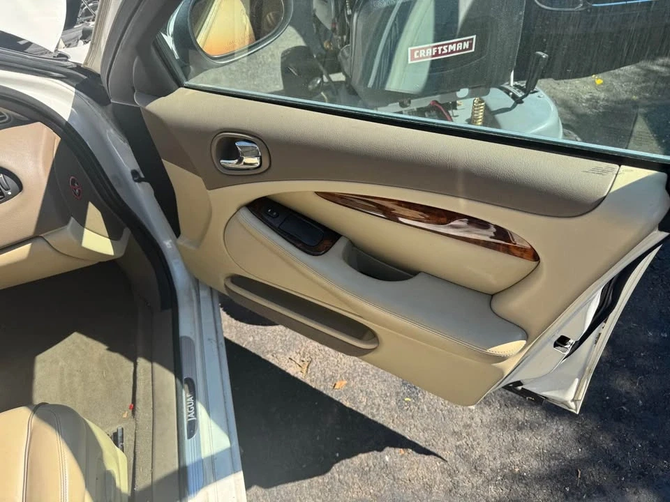 2007 Jaguar S-Type 2nd Gen - Image 11 of 12