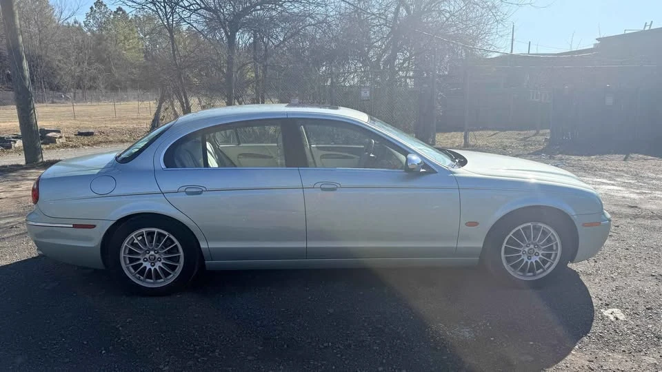 2007 Jaguar S-Type 2nd Gen - Image 3 of 18