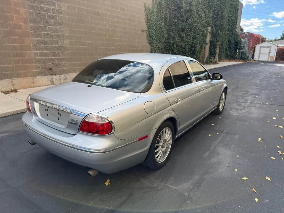 2007 Jaguar S-Type 2nd Gen - Image 5 of 16