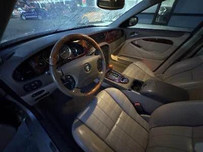 2007 Jaguar S-Type 2nd Gen - Image 5 of 7