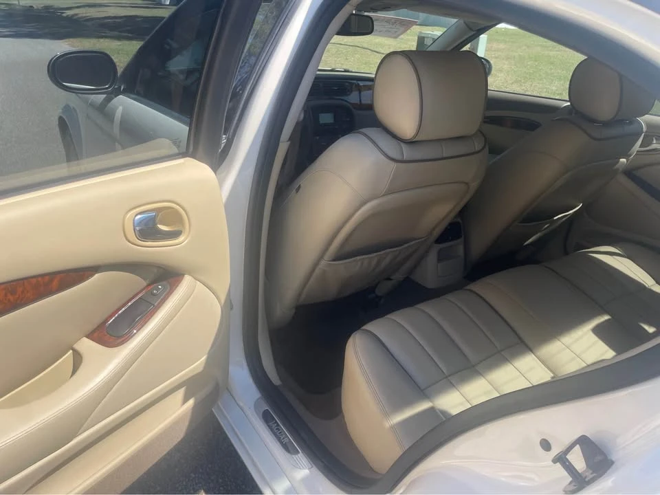 2007 Jaguar S-Type 2nd Gen - Image 6 of 10