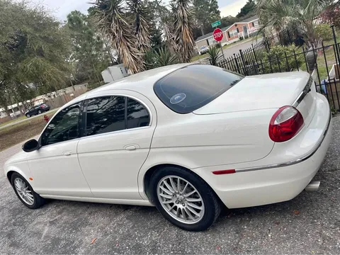 2007 Jaguar S-Type V6 Sedan
