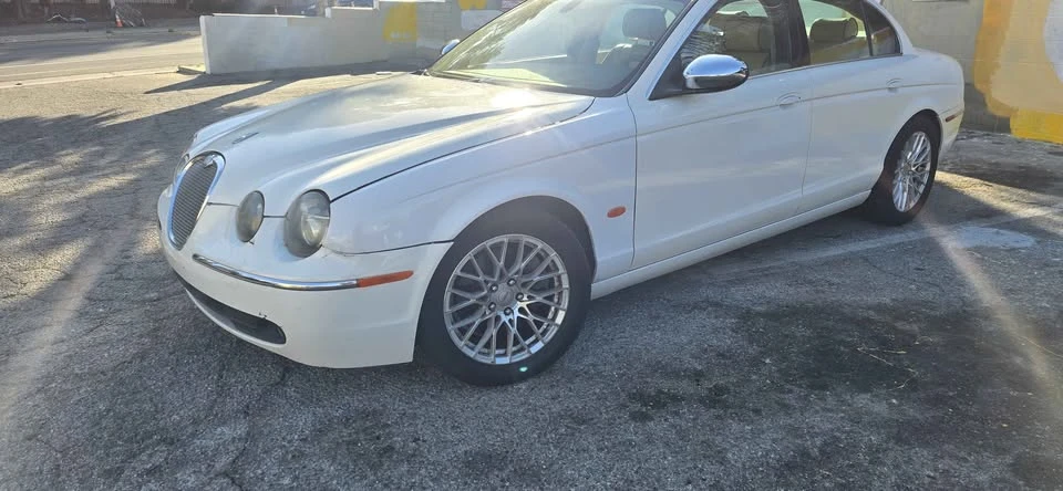 2007 Jaguar S-Type 2nd Gen - Image 2 of 8